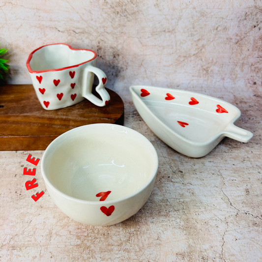 RED HEART - Buy Mug & Platter Get Snack Bowl FREE