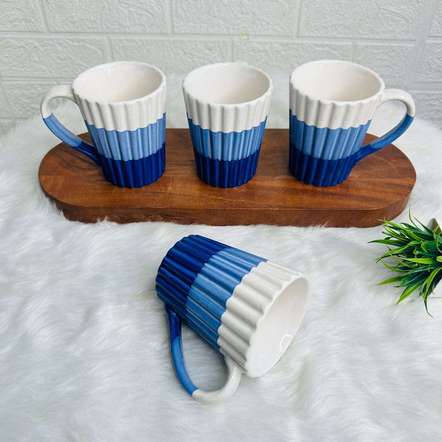 BLUE & WHITE MUG SET OF 1