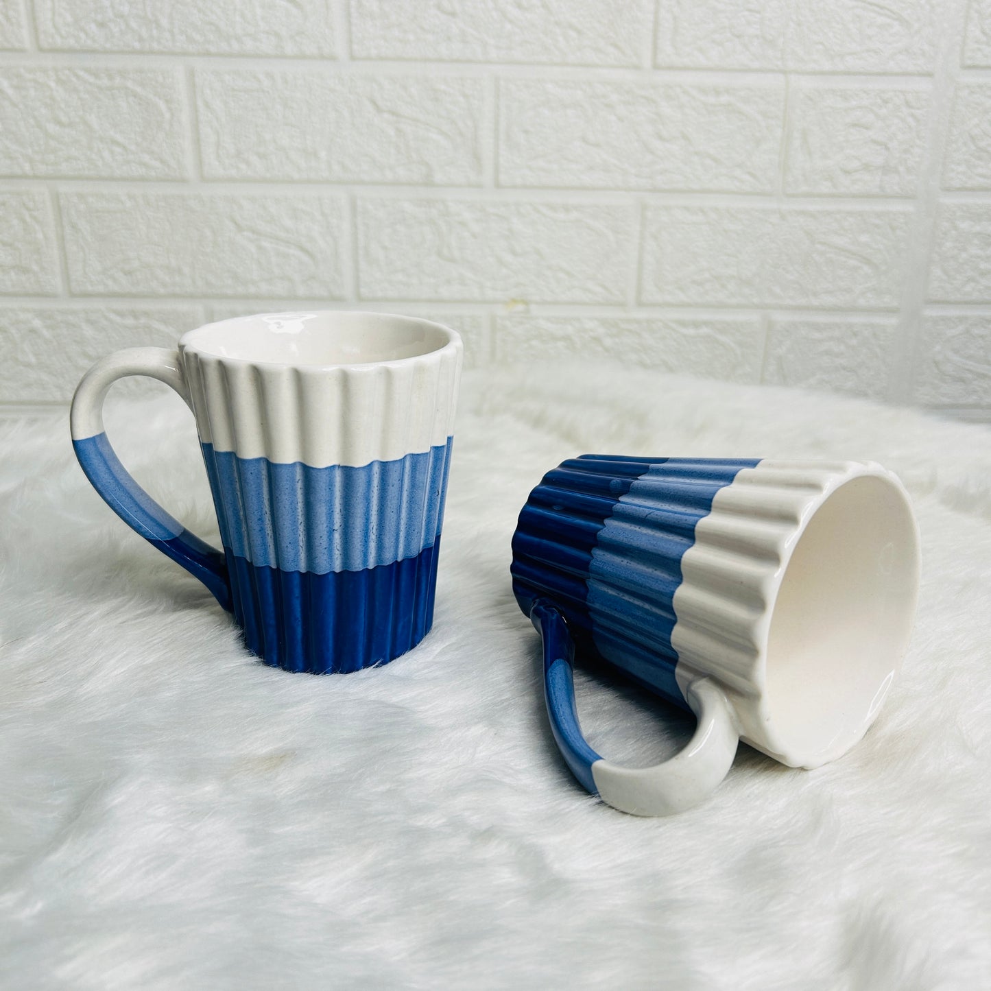 BLUE & WHITE MUG SET OF 1