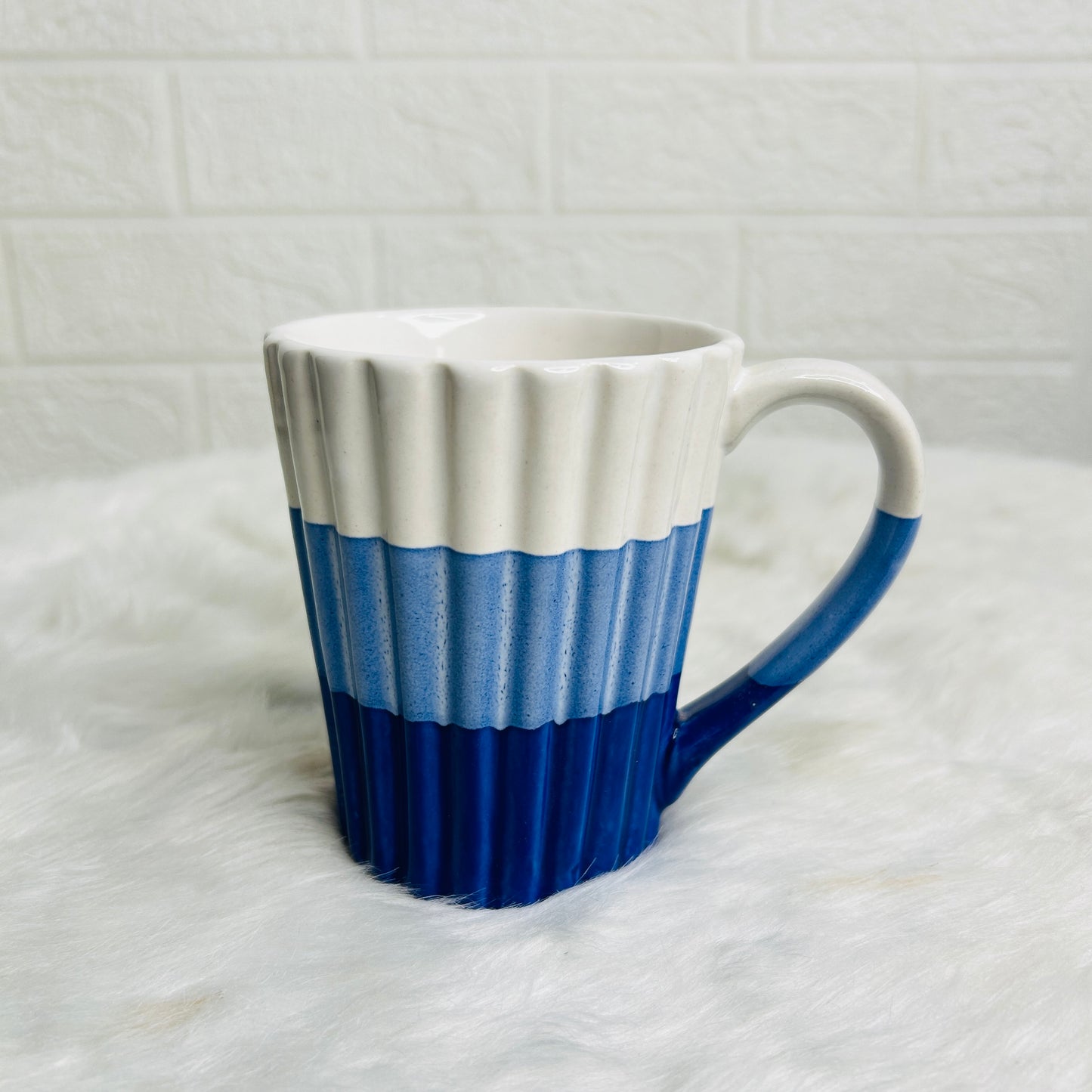 BLUE & WHITE MUG SET OF 1