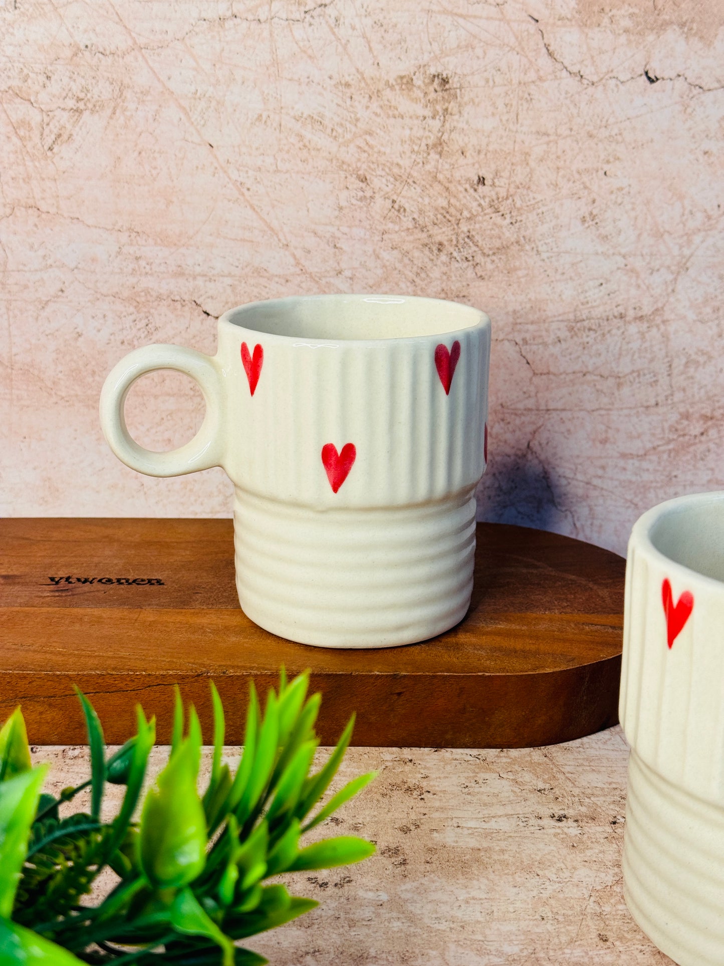 HEART CAFE CREAM MUG (Pack of 1)