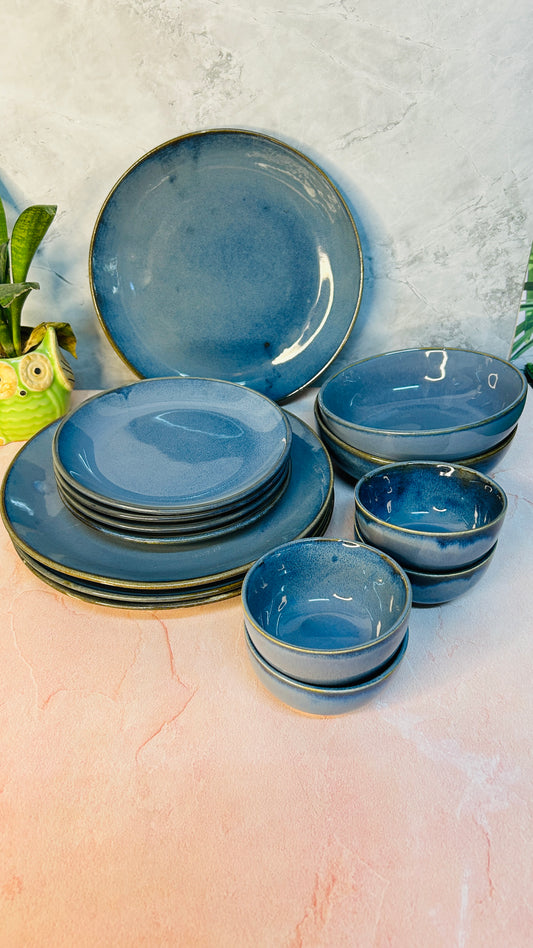 STUDIO OCEAN DINNER SET OF 14