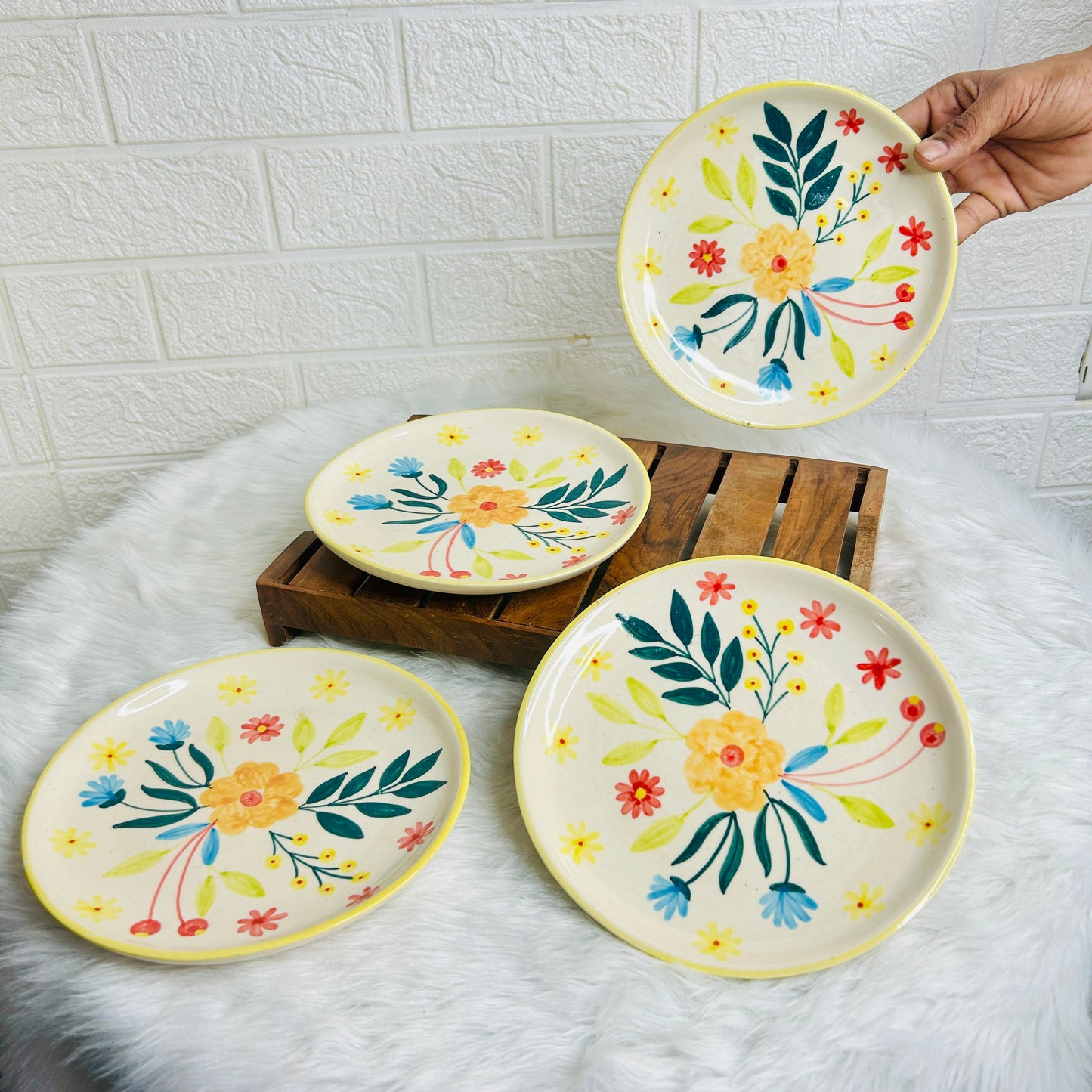 FLOWER PASTA PLATE 7.5 INCH SET OF 1