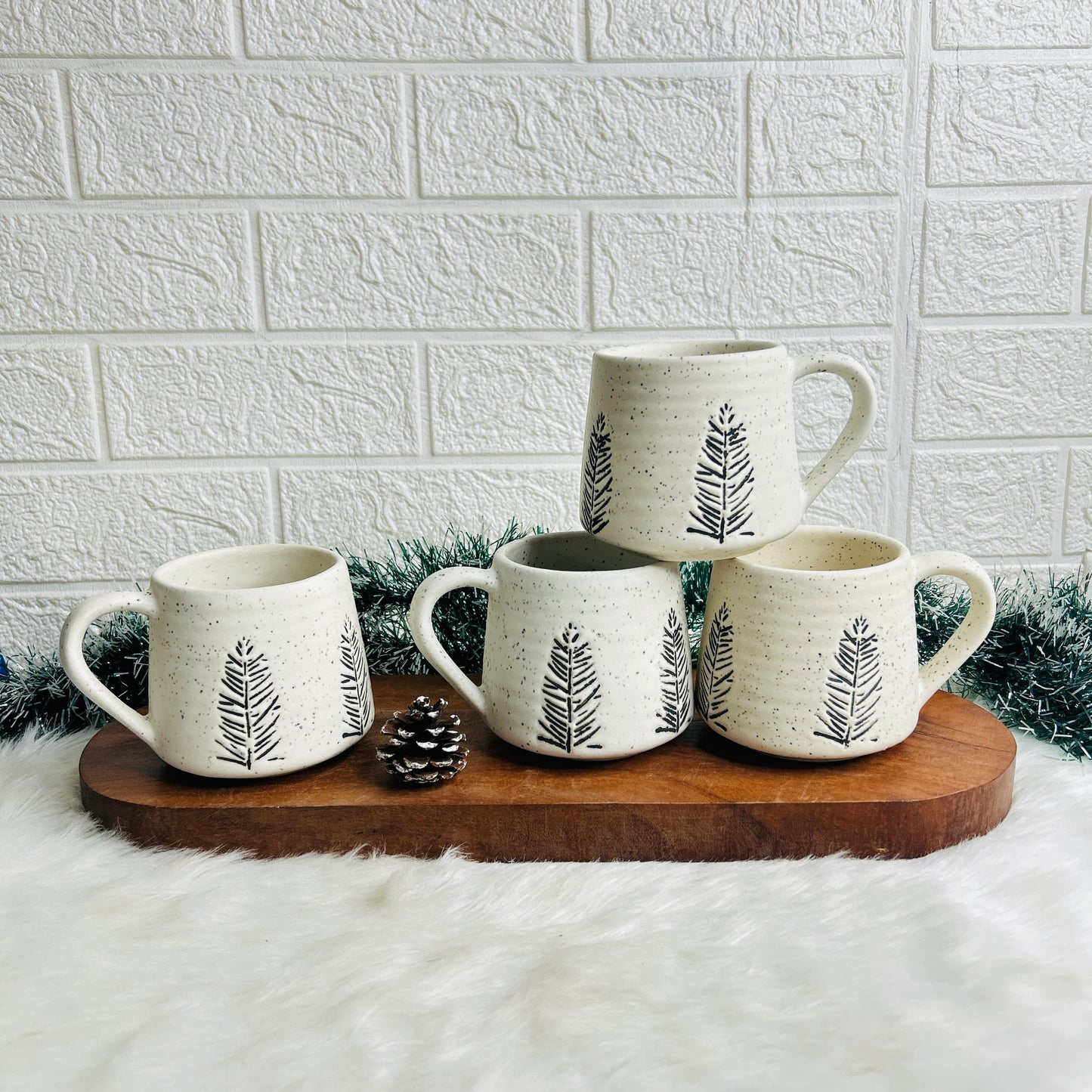 WHITE CHRISTMAS MUG