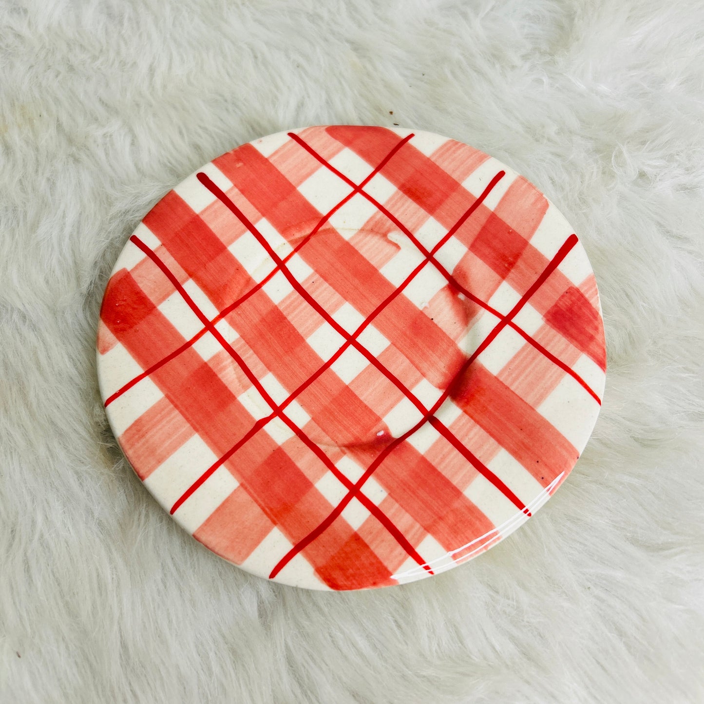 RED CHECKS CUP SAUCER  (Set of 1)