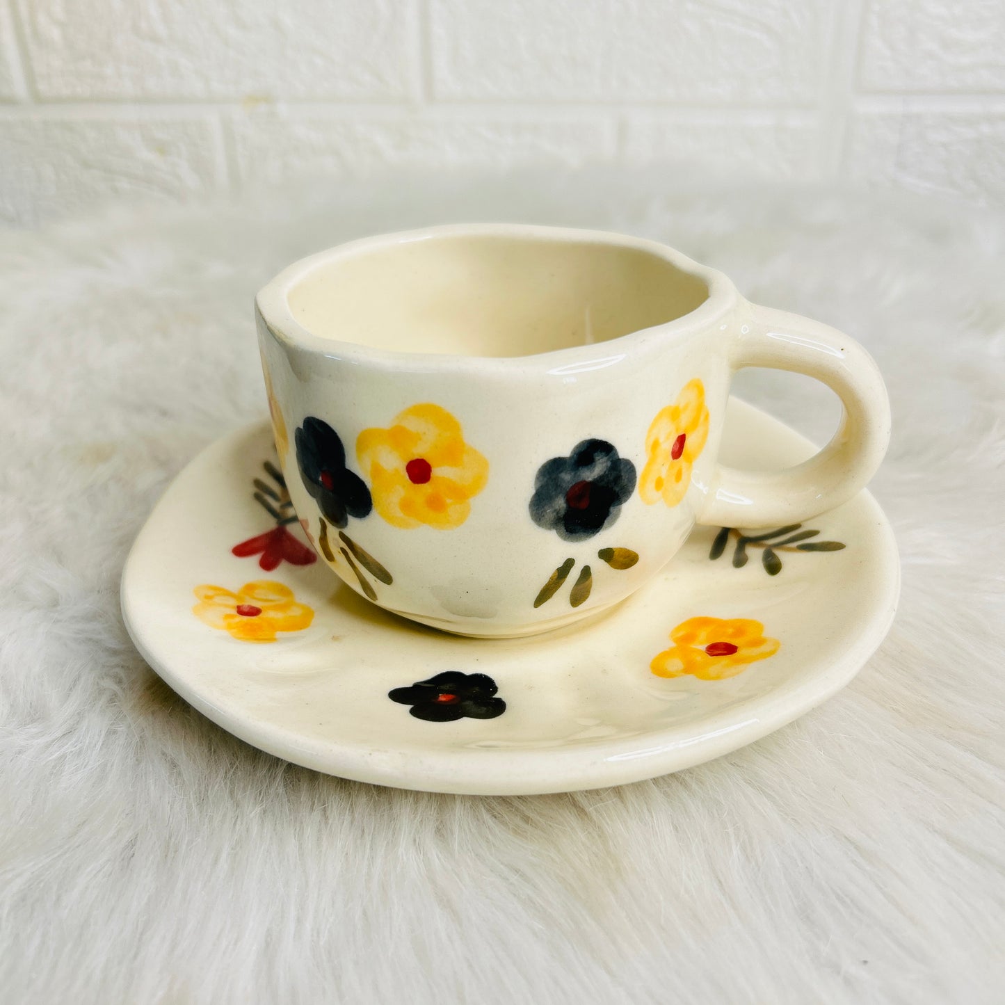 YELLOW FLOWER CUP SAUCER (Set of 1)