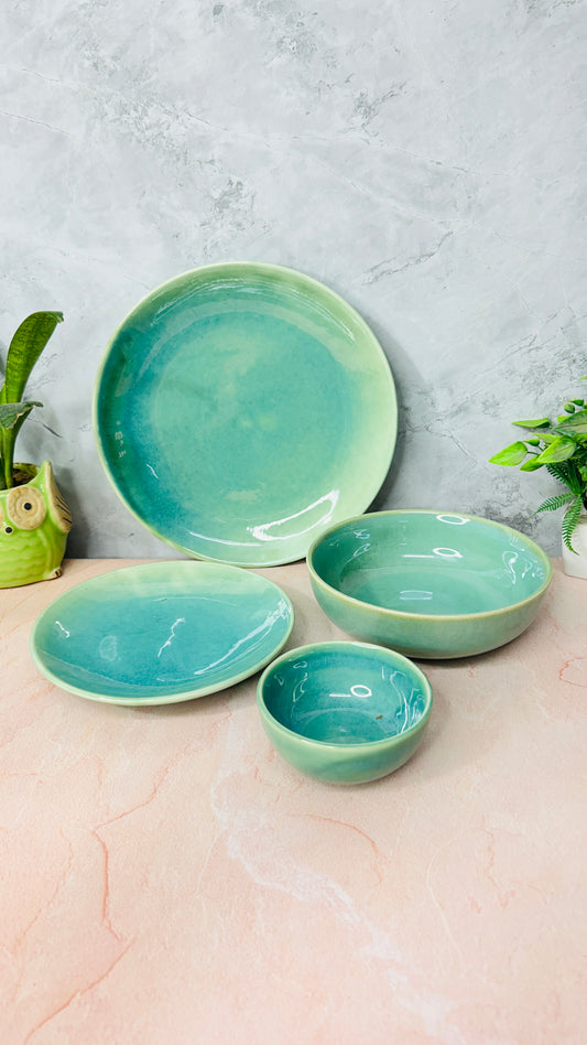 STUDIO SEA GREEN DINNER SET OF 4