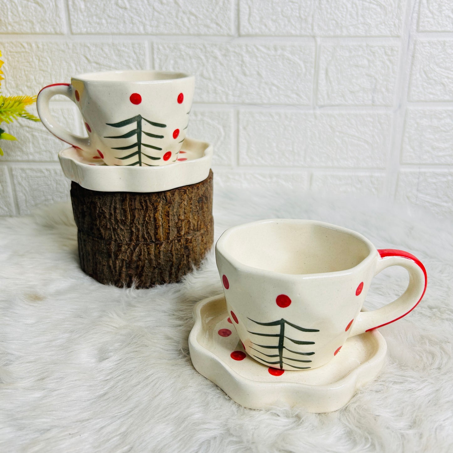 CHRISTMAS CUP SAUCER (Pack of 1)