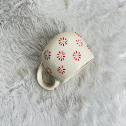 RED PETAL MUG