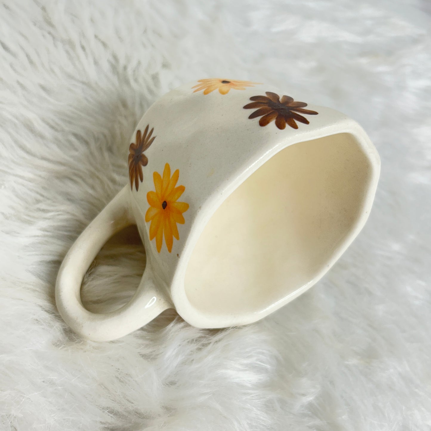 SUNNY FLOWER TEA CUP