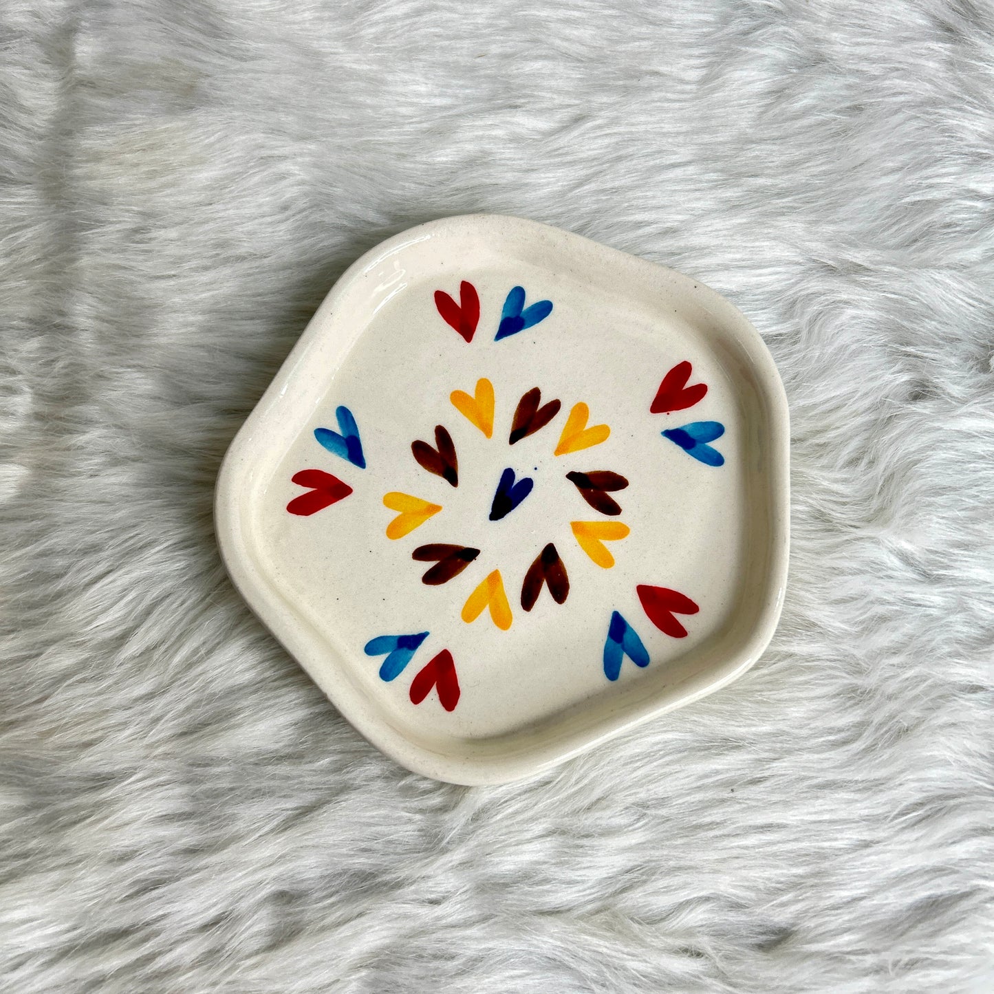 MULTI HEART SNACK PLATE 4 INCH