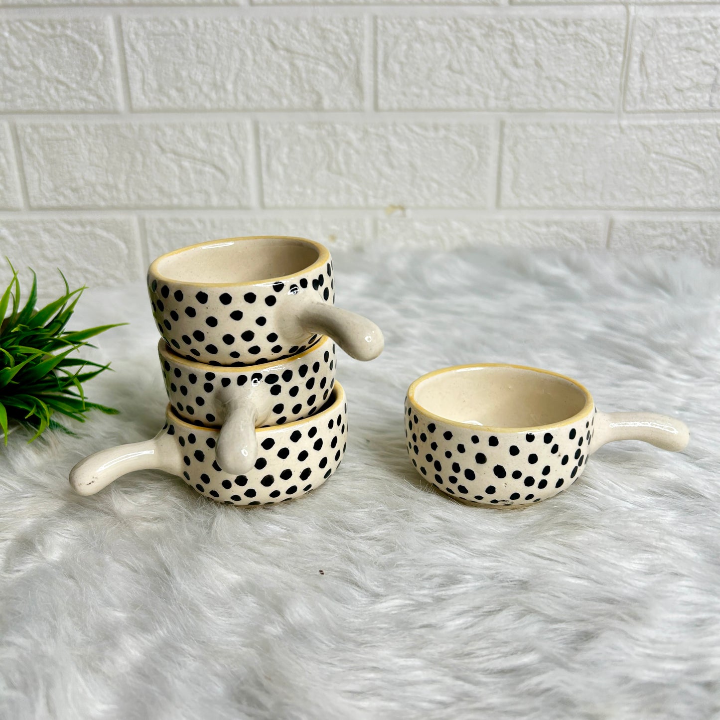 POLKA DOT DIP BOWL SET OF 4