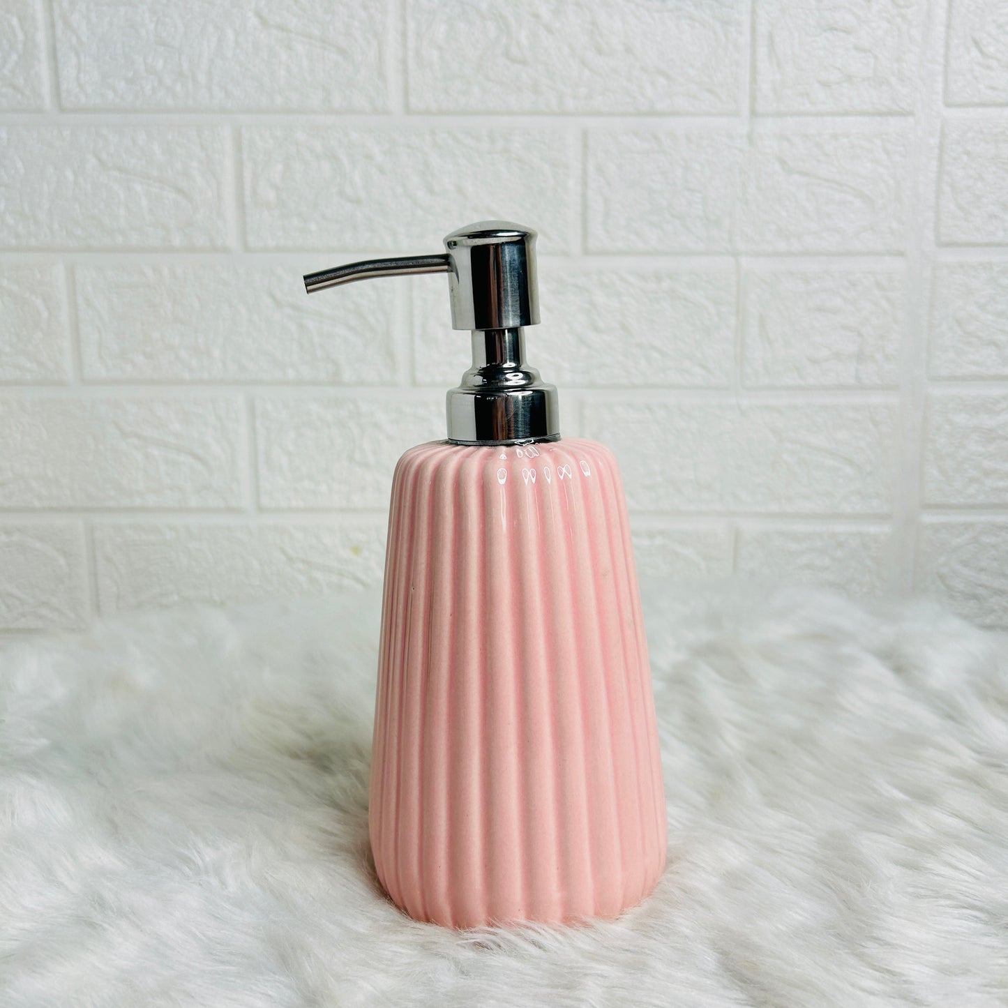 PINK BATHROOM SET