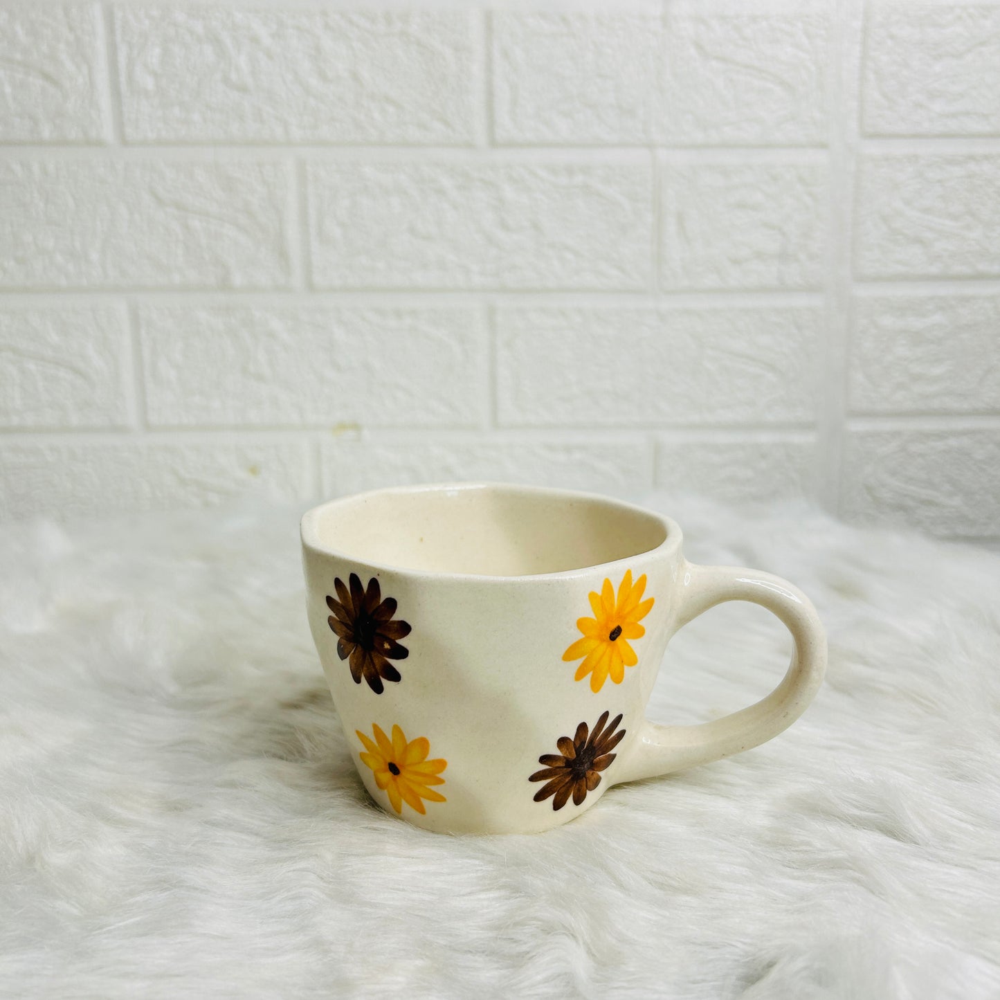 SUNNY FLOWER CUP & SAUCER SET OF 1