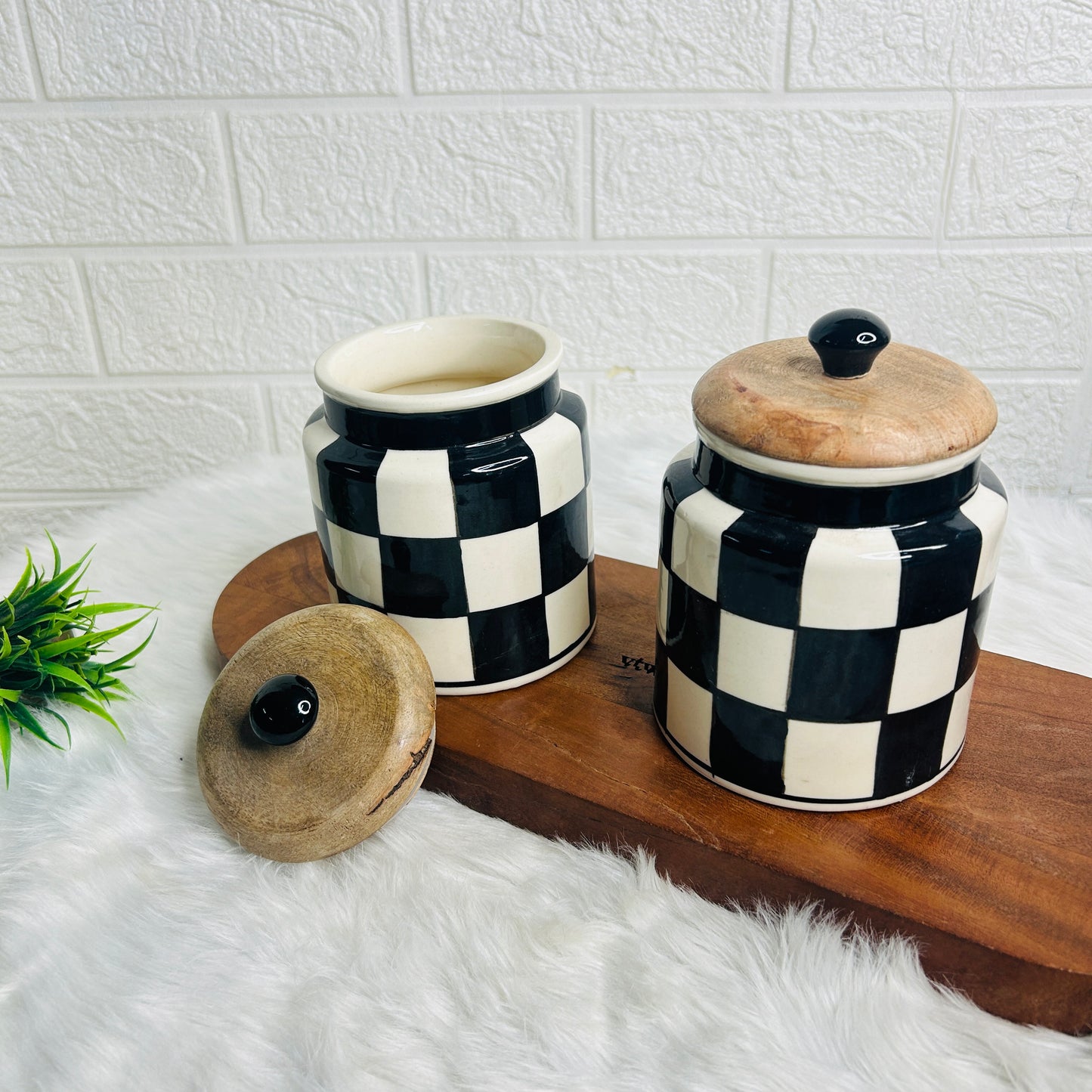 CHESS JAR SET OF 1