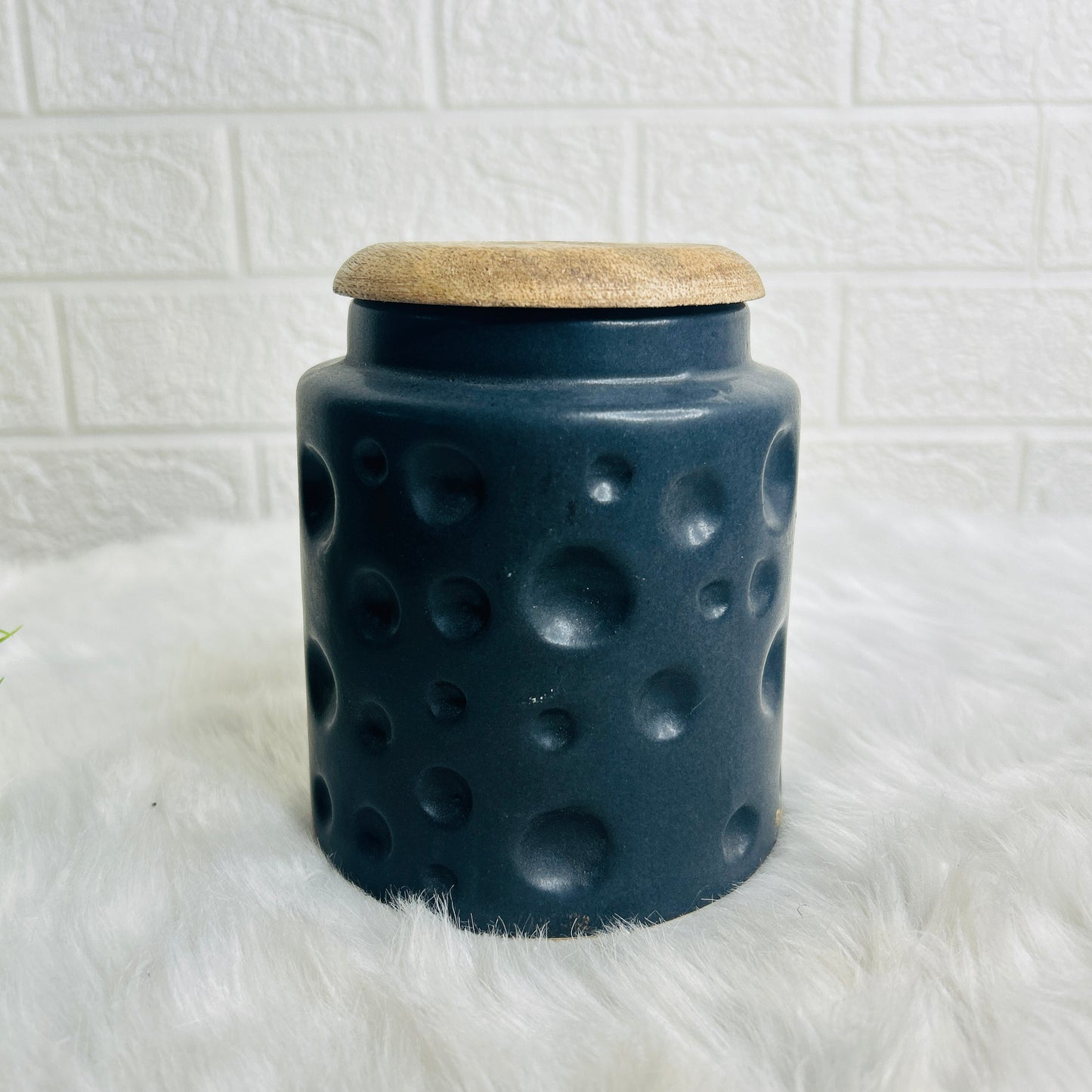 BLACK JAR SET OF 1